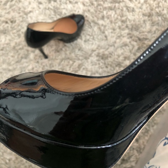 Jimmy Choo patent leather peep-toe pumps - Picture 7 of 10